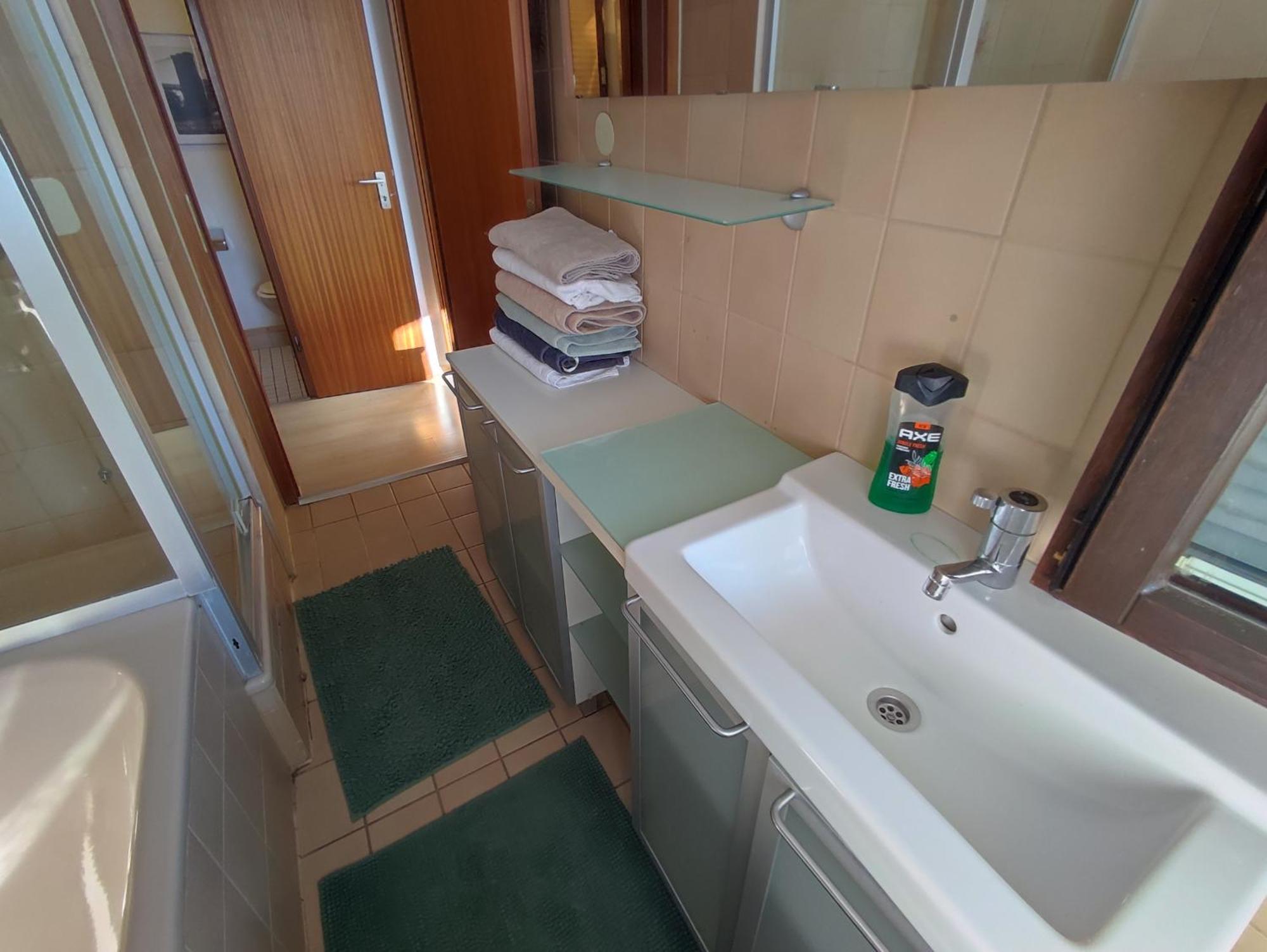 Workation Nature View Mit Balkon, Indoor Pool, Kueche Tiefgarage Auf Anfrage Βιζμπάντεν Εξωτερικό φωτογραφία
