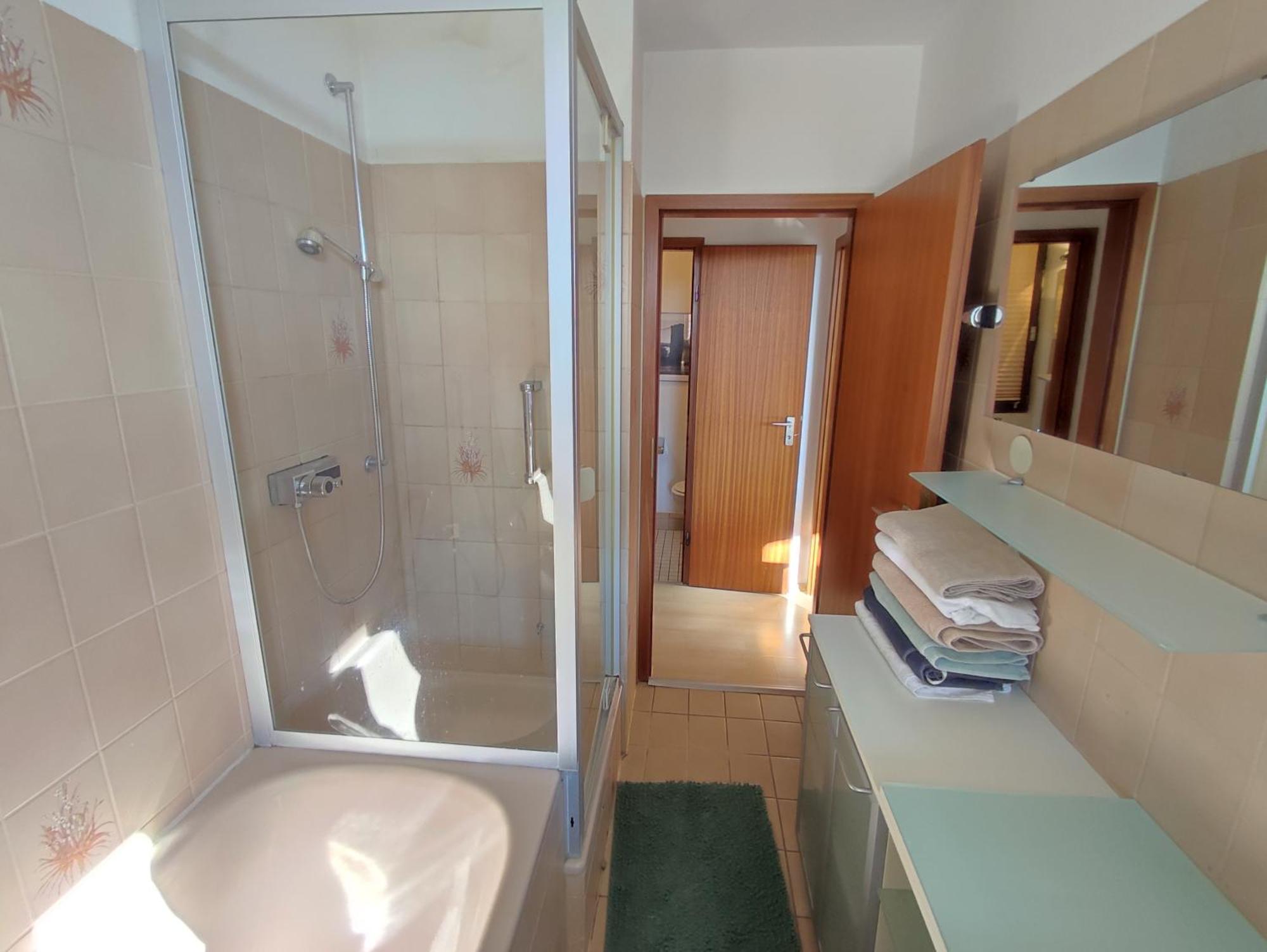 Workation Nature View Mit Balkon, Indoor Pool, Kueche Tiefgarage Auf Anfrage Βιζμπάντεν Εξωτερικό φωτογραφία